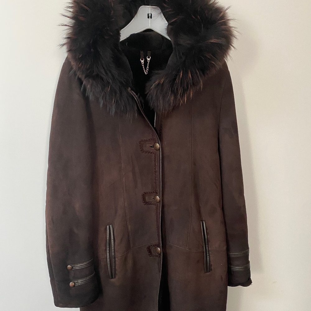 Harlin shearling fur trimmed three quarter size M brown coat